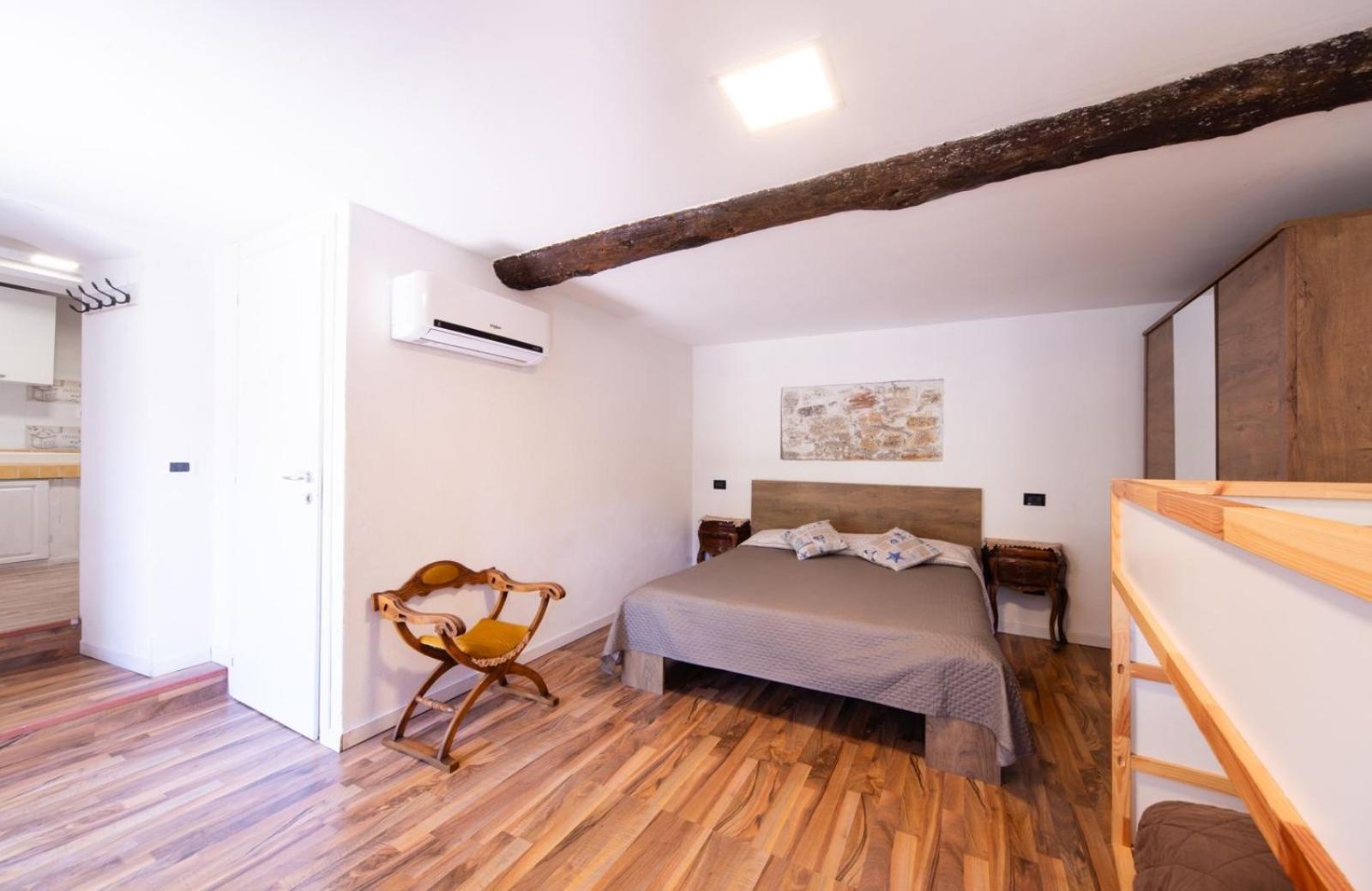 Da Antonio Apartment Biassa Room photo
